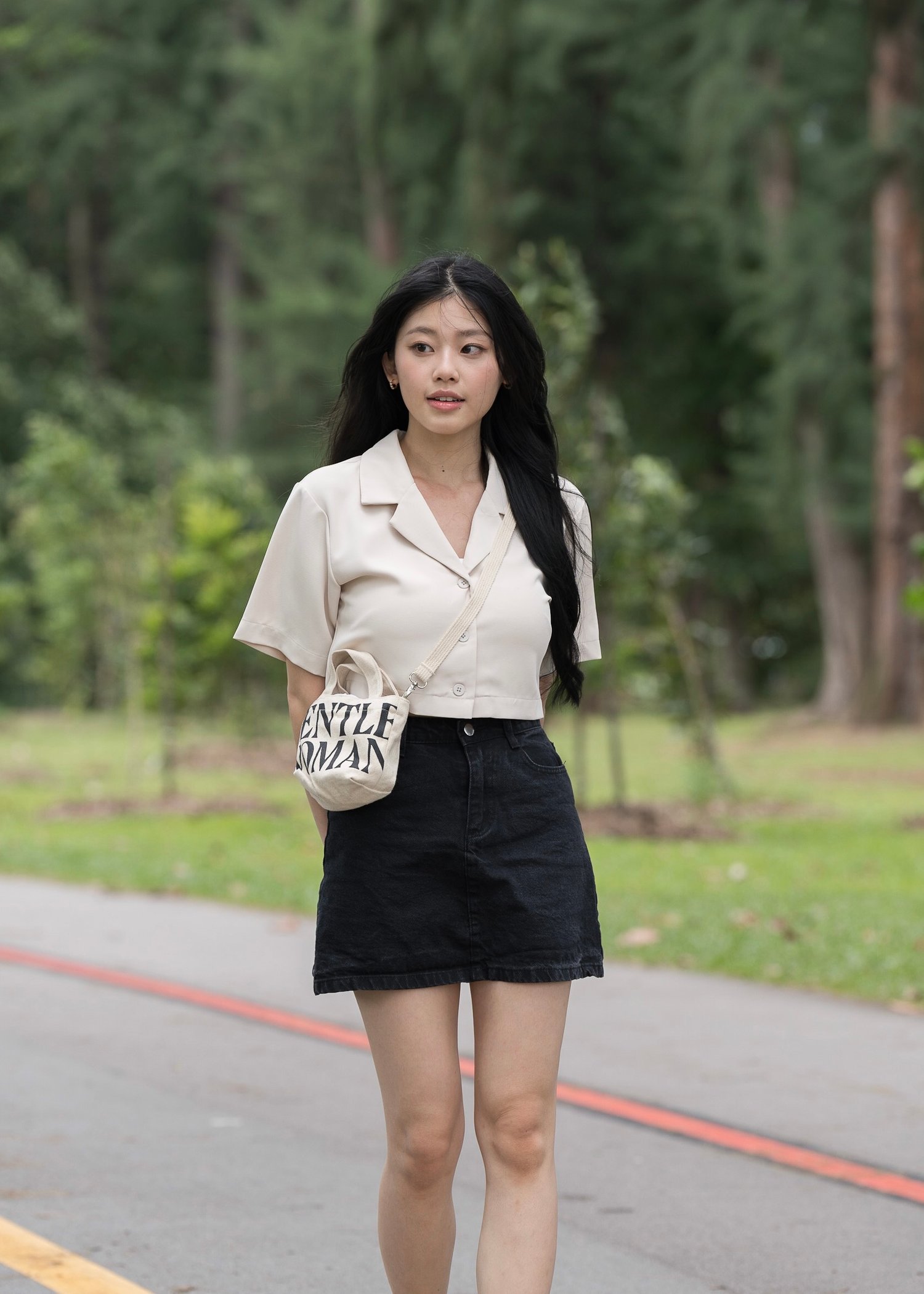 Natalie Revere Collar Oversized Cropped Outerwear (Vanilla)