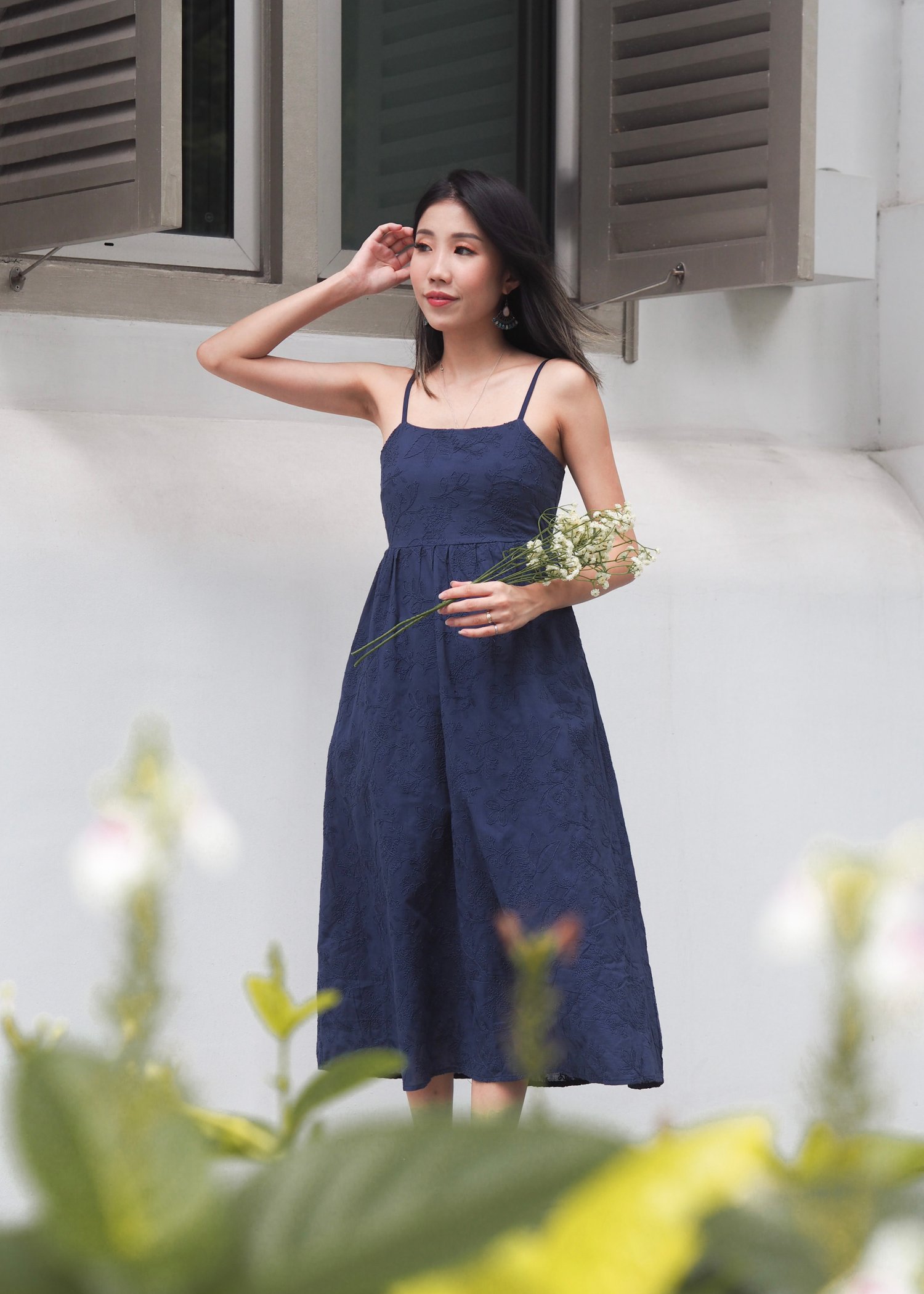 Edith Textured Midi Dress (Midnight Blue)
